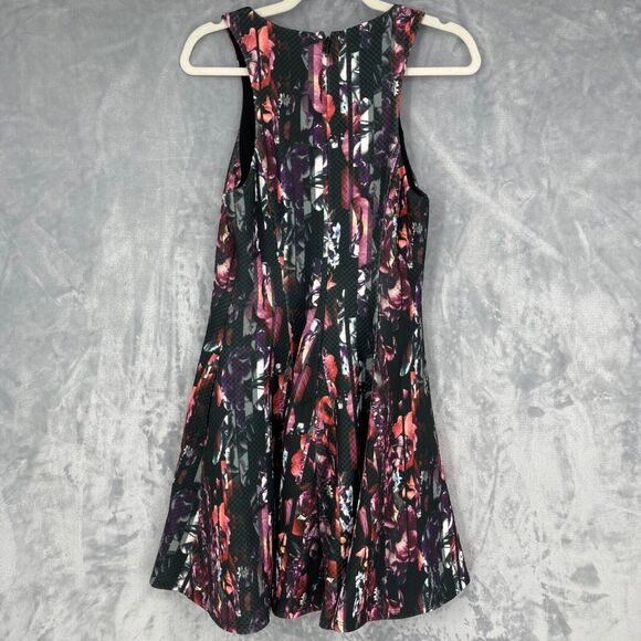 Bebe Dress Medium Black Multicolor Floral Grid Fit & Flare Sleeveless Party - Picture 3 of 15